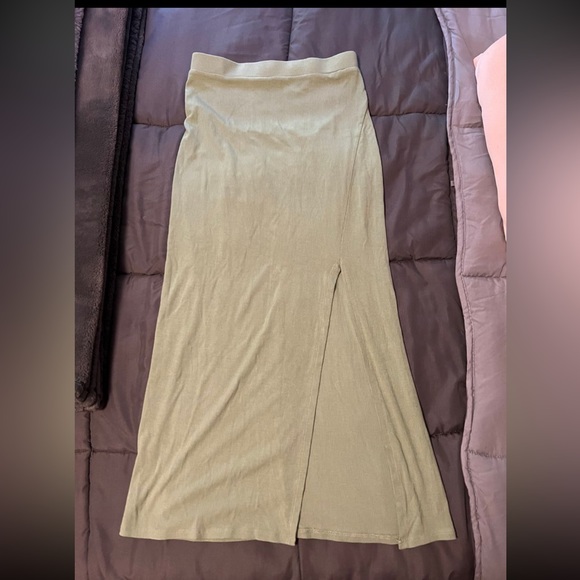 Pacsun Midi Skirt - Picture 3 of 4